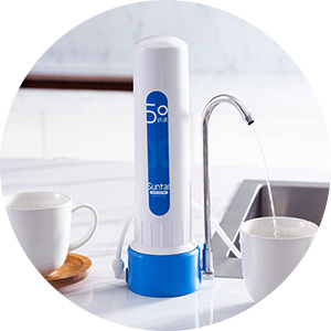 清水机，，，，，，有的清水机使用的是黑金膜（石墨烯膜），，，，，，有的是陶瓷膜供用户选择。。。。。。