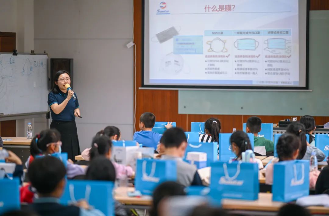 狮子会 - 打造绿色游戏娱乐